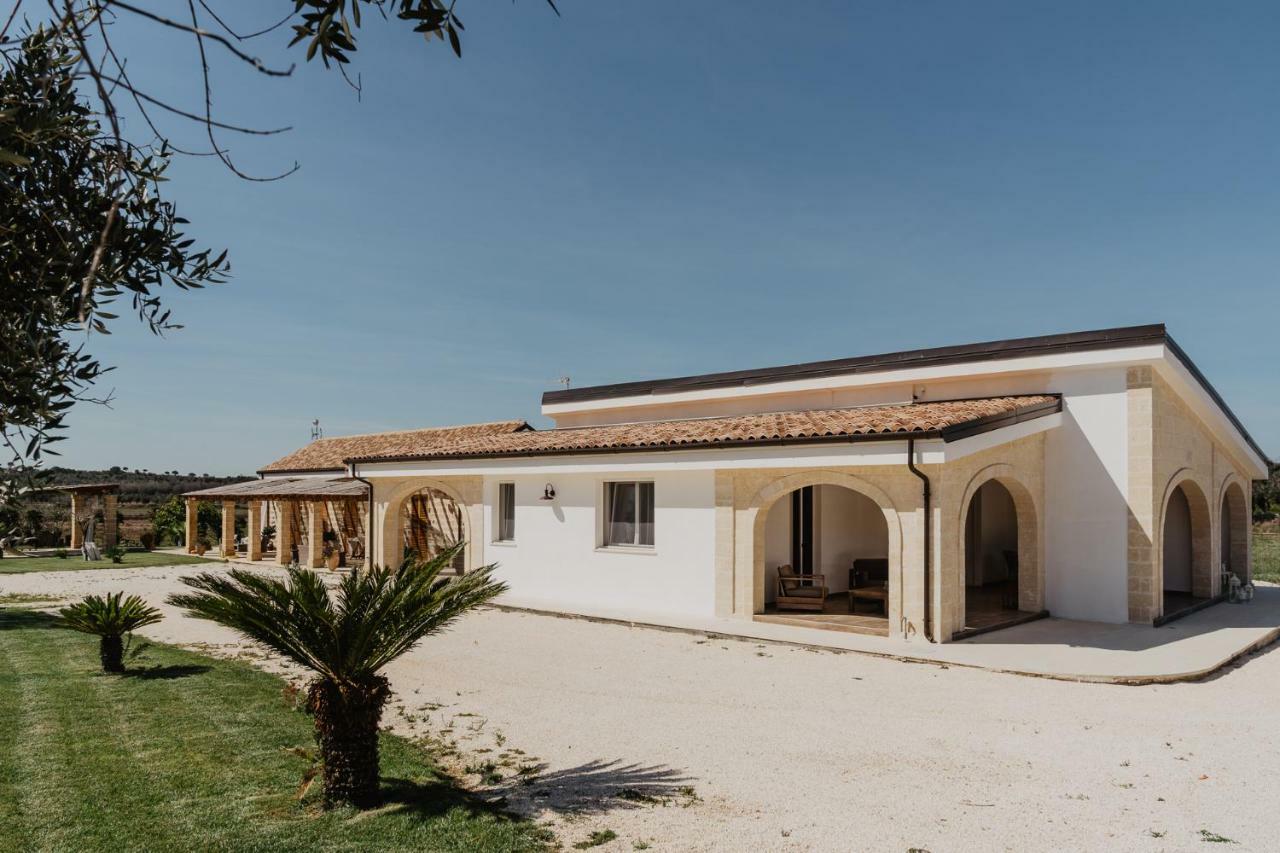 Villa Casale Cerfignano 外观 照片